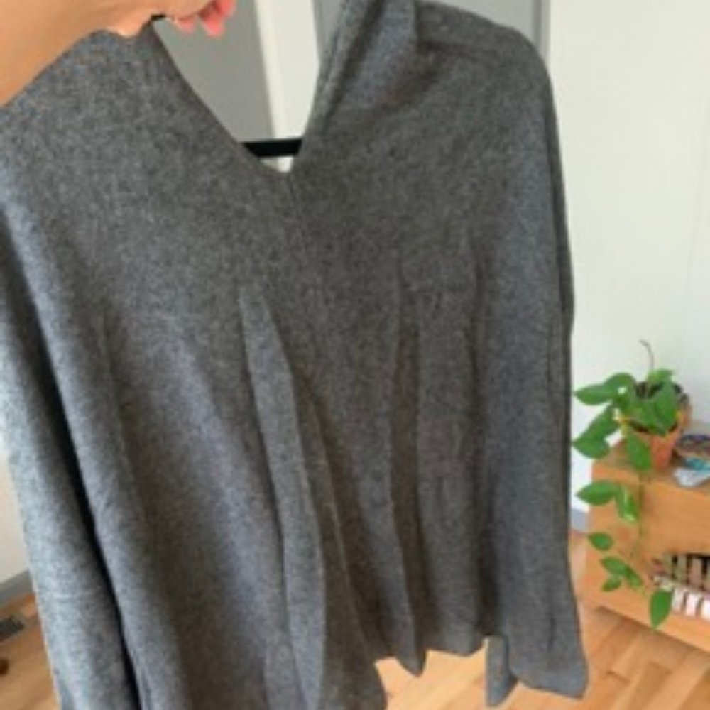 Cashmere sweater